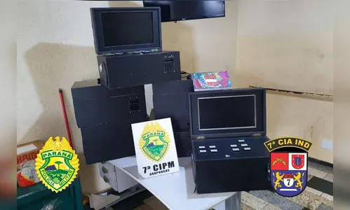 PM recebe denúncias de aglomeração e encontra pessoas jogando