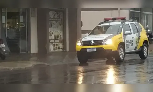 Padaria é alvo de assalto a mão armada nesta manhã