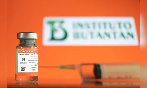 Pesquisa da USP comprova que CoronaVac é eficaz contra variantes