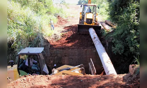 Ponte na travessa da Estrada Aliança recebe melhorias