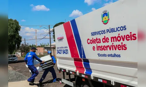 População aprova recolhimento de móveis e inservíveis da prefeitura
