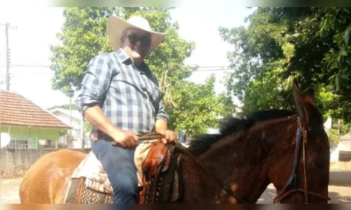 Prefeito de Sabáudia participa de cavalgada