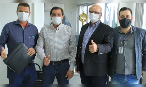 Prefeitos do Vale recebidos na Sedu