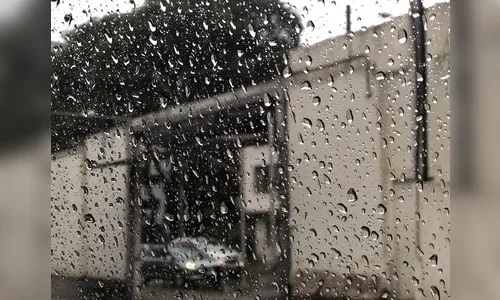 Quinta-feira será de tempo fechado e chuvoso em Apucarana e região