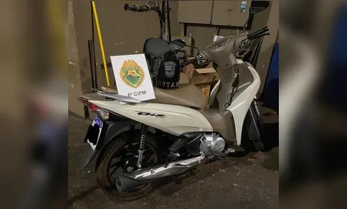 PM apreende drogas que seriam arremessadas na Cadeia