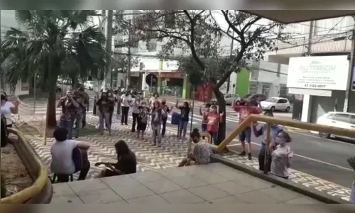 Renovação carismática realiza oração no Providência; assista