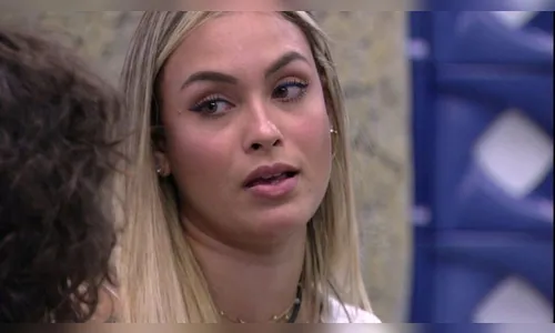 Sarah diz que gosta de Jair Bolsonaro e internautas pedem a sua saída