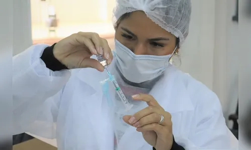 Saúde mantém vacinação aos idosos com 60 anos nesta terça