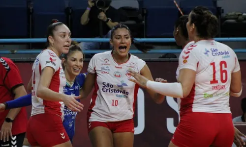 Superliga: Osasco é o primeiro semifinalista após vencer Curitiba