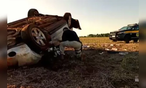 Contrabandista capota Hyundai roubada e acaba preso pela PRF