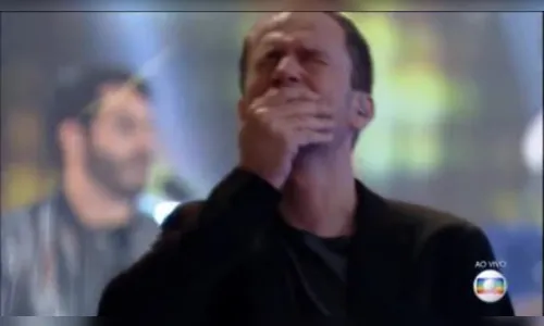 Tiago Leifert não segura a emoção e chora com o fim do BBB21
