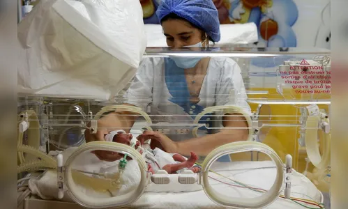 Mulher do Mali dá à luz a nove bebês