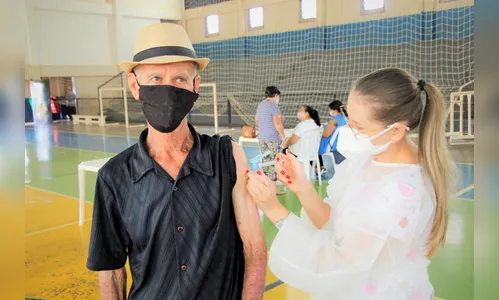 Veja o esquema de vacinação contra Covid-19 em Arapongas