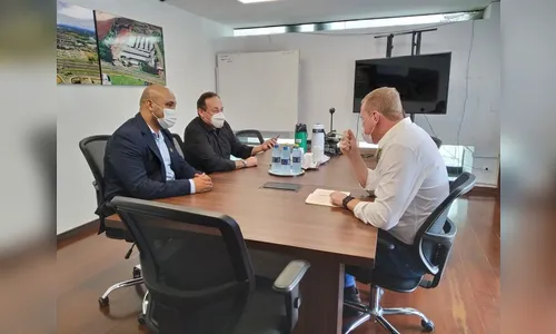 Vereador solicita a diretor da Ceasa instalação em Apucarana