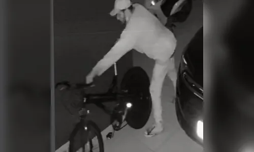 Vídeo registra furto de bike de corrida em Apucarana; veja