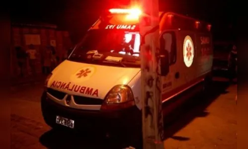 Vítima reage a assalto e sofre agressões por cinco suspeitos