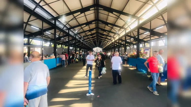 Imagem ilustrativa da notícia Espaço inaugurado: Feirantes agradecem