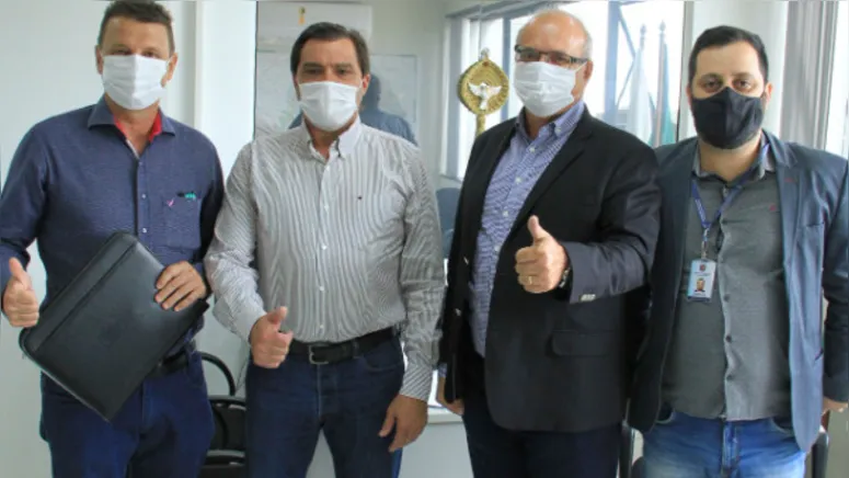 Imagem ilustrativa da notícia Prefeitos do Vale recebidos na Sedu