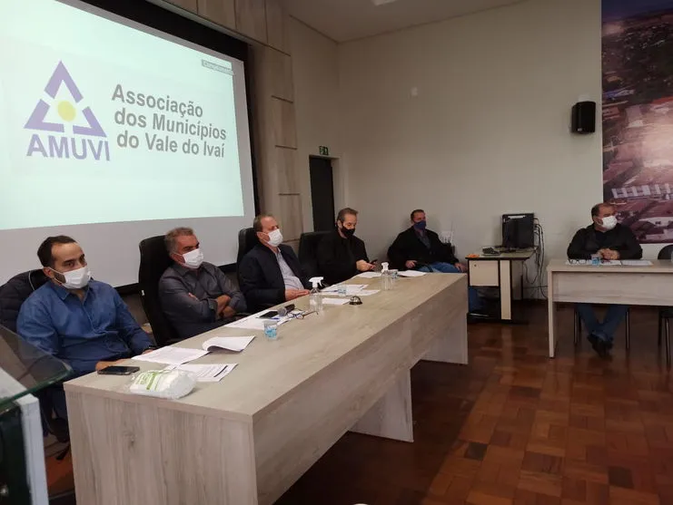 Amuvi: prefeitos discutem medidas mais restritivas