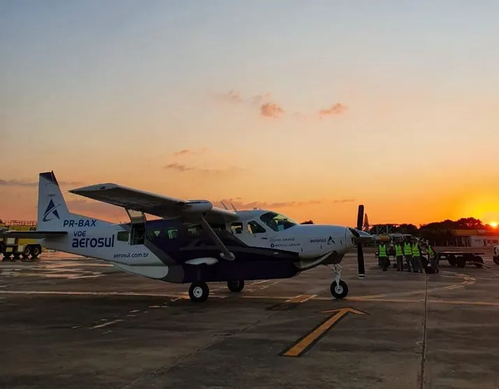 Arapongas passa a ter voo entre Londrina, Curitiba e SC