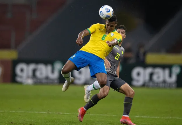 Brasil vence e dispara na ponta das Eliminatórias