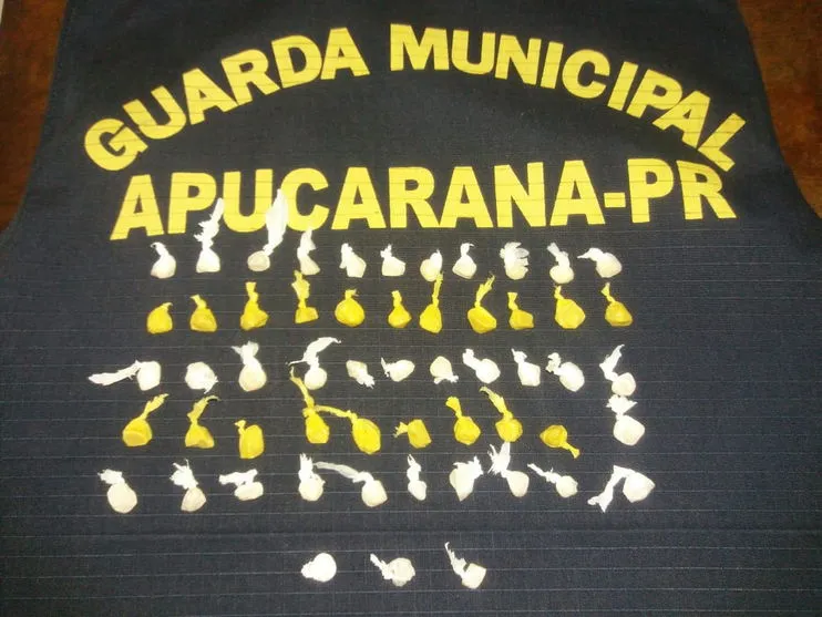 Homem é preso com 56 pedras de Crack em Apucarana