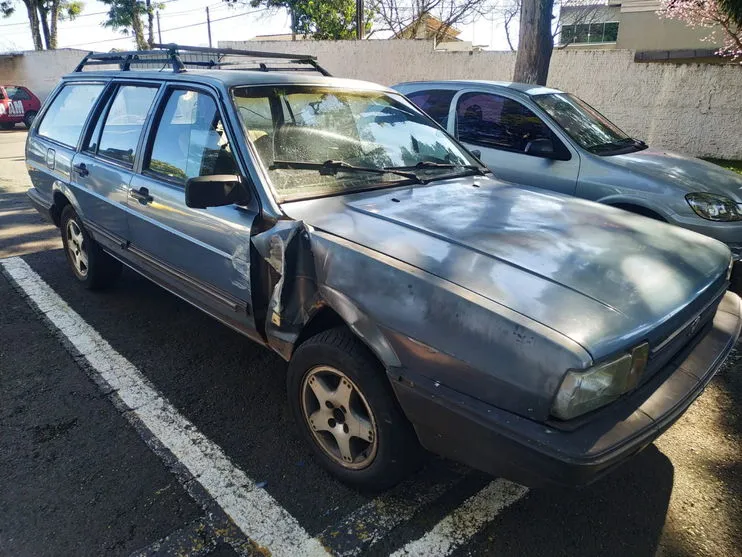 PM recupera veículo furtado em bairro de Apucarana