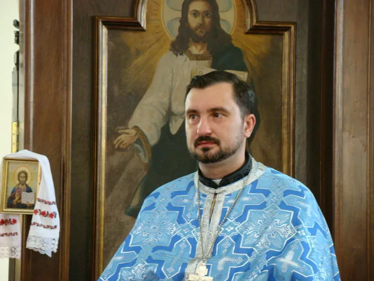 Padre ucraniano comemora 10 anos como sacerdote de igreja