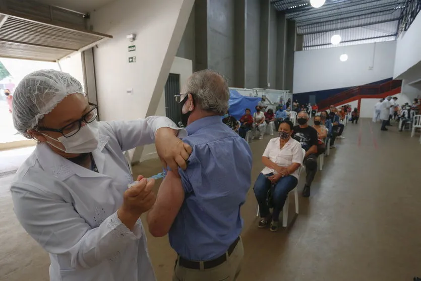 Paraná ultrapassa 5 milhões de doses aplicadas contra Covid