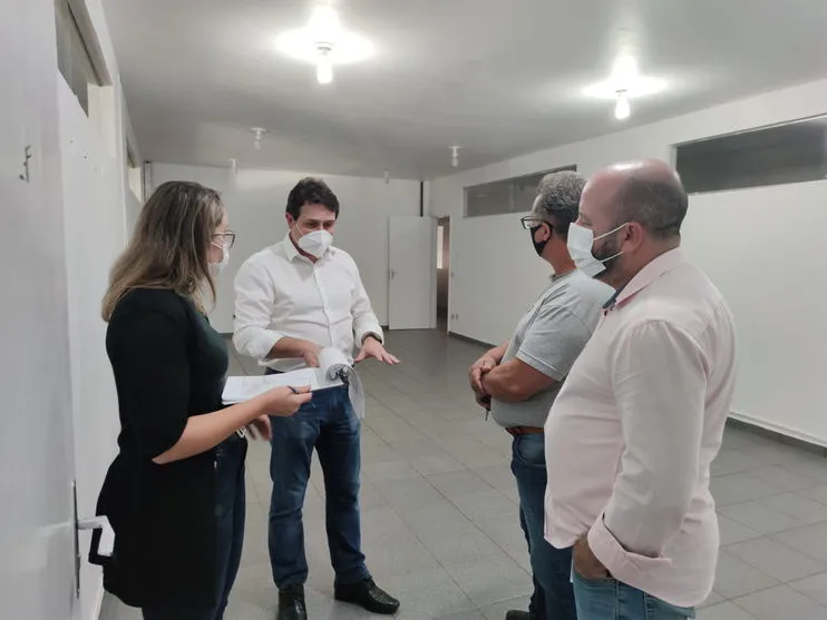 Prefeito visita nova sede da Autarquia de Saúde