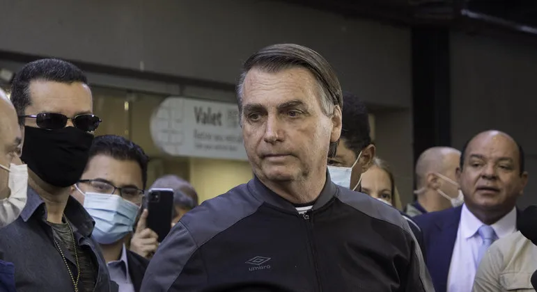 Sem voto impresso, Bolsonaro pode desistir de reeleição