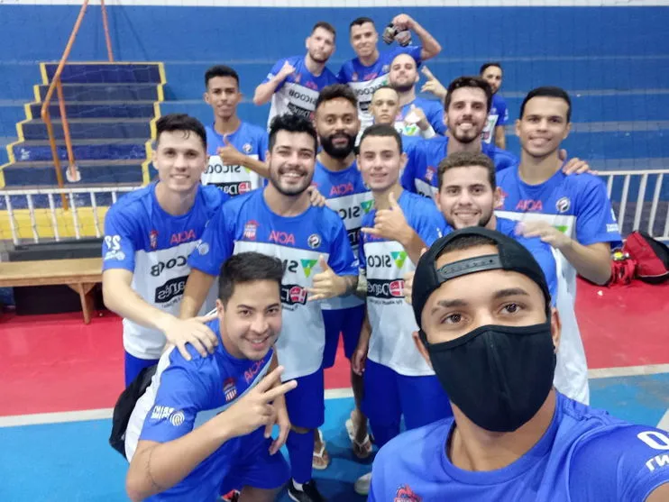 Três atletas do Apucarana Futsal testam positivo para covid