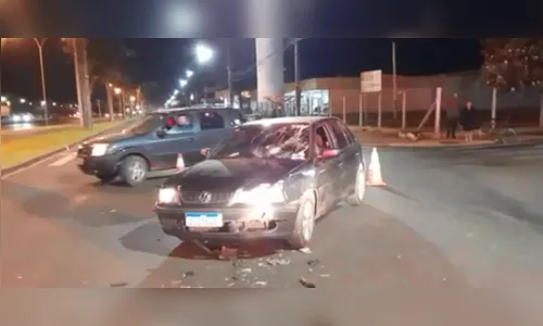 Acidente deixa duas pessoas feridas em Arapongas