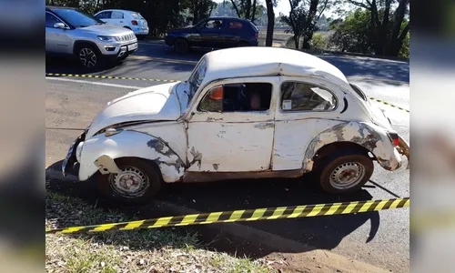Idoso morre em batida entre caminhão e fusca no Paraná