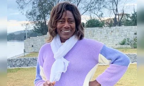 Após tumor no cérebro, Gloria Maria passa por tratamento