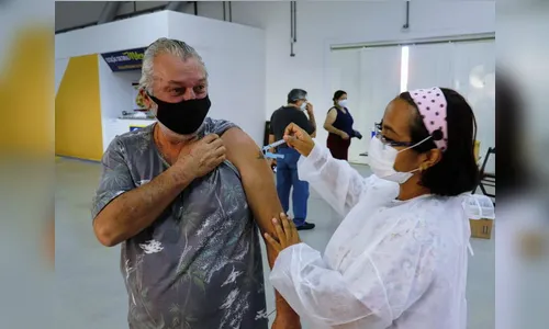 Arapongas já vacinou 22.416 pessoas e aguarda novas doses