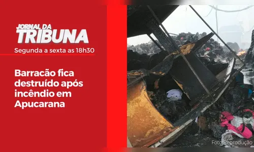 Barracão fica destruído após incêndio em Apucarana