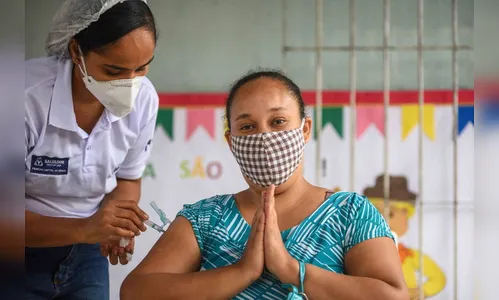Brasil tem 39,44% da população vacinada com 1ª dose