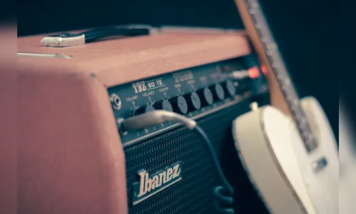 Casal exagera no som alto e acaba no cartório da PM