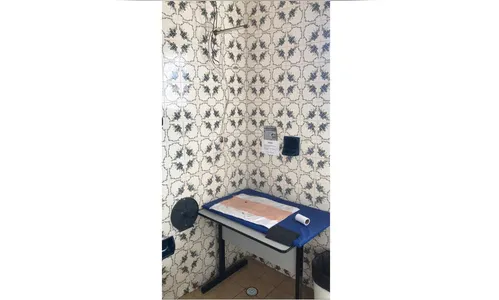 Casal furta chuveiro elétrico da Escola da Gestante