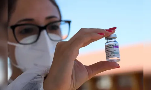 Cerca de 742,9 mil doses de vacinas serão distribuídas no PR