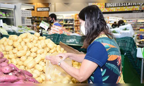 Cesta básica fica 5,11% mais cara em Apucarana