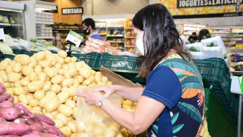 Cesta básica fica 5,11% mais cara em Apucarana