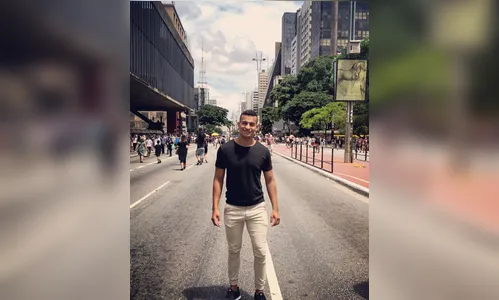 Com muito humor, Everton Moraes, faz  sucesso no instagram