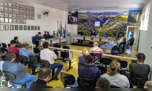 Comerciante que descumprir medidas terá licença cassada