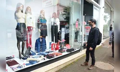 Comércio espera boas vendas do Dia dos Namorados