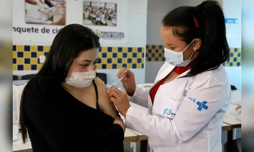 Covid: Paraná é o segundo estado que mais aplicou a 2° dose