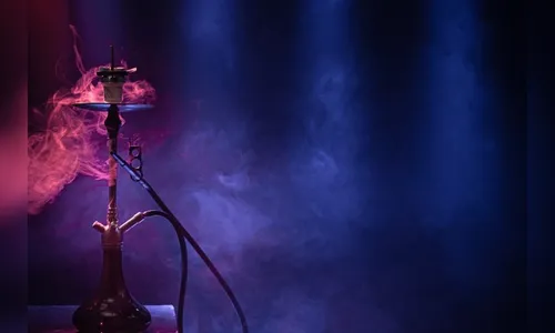 Crianças de 5 e 7 anos são flagradas fumando narguilé no PR