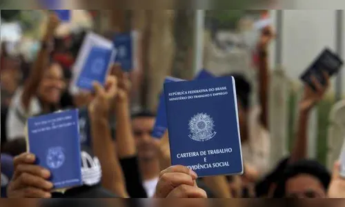 Desemprego no Brasil é de 14,7%, maior número desde 2012