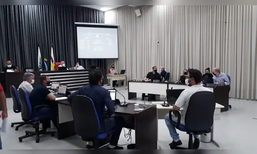 Durante sessão, vereadores lamentam caso de falsa enfermeira